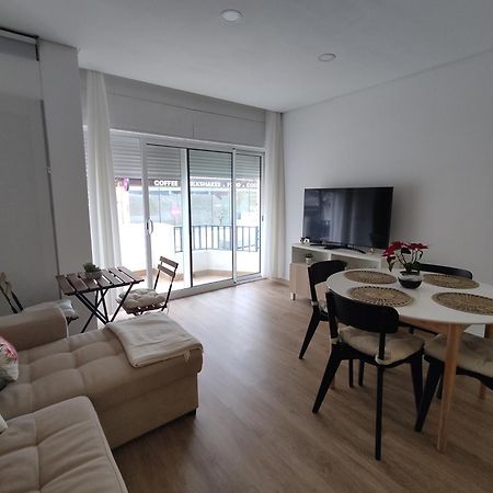 T1 Rosa Dos Ventos, A/C & Terrace - Casas & Papeis Daire Armação de Pêra Dış mekan fotoğraf