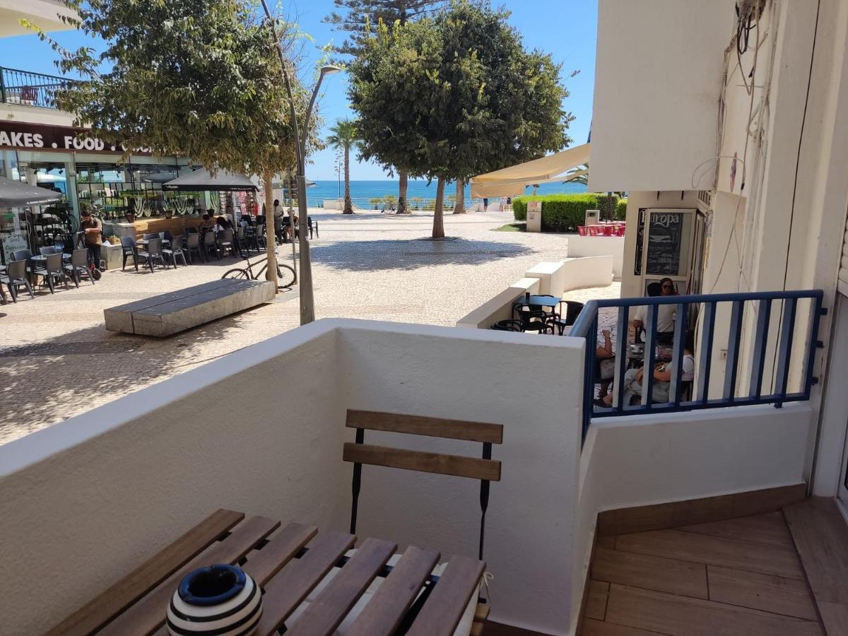 T1 Rosa Dos Ventos, A/C & Terrace - Casas & Papeis Daire Armação de Pêra Dış mekan fotoğraf